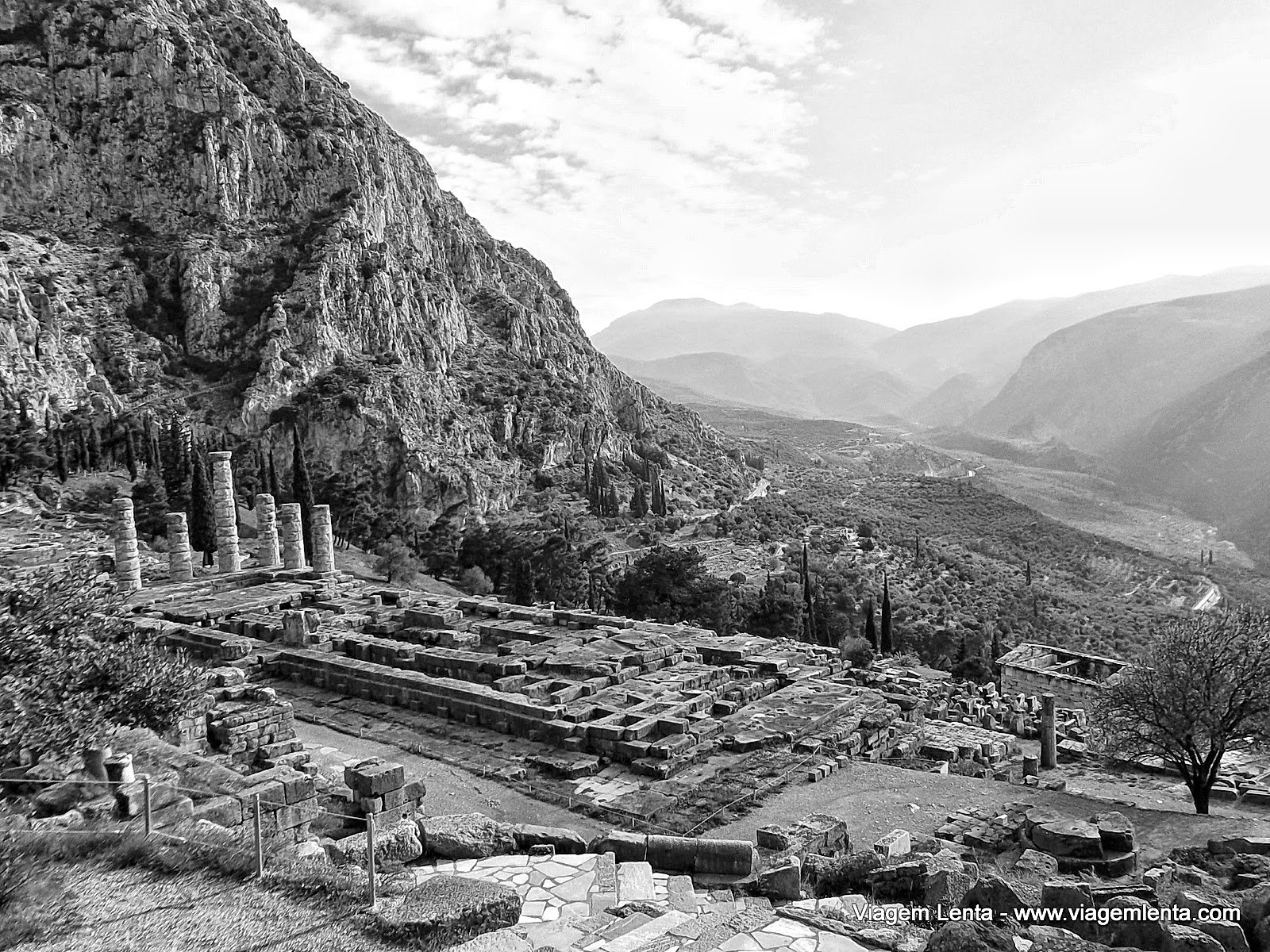 Delfos, Grécia e o impressionante sítio arqueológico Delfos, Grécia e o impressionante sítio arqueológico