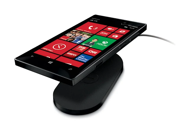 Nokia Lumia 925 wireless charger