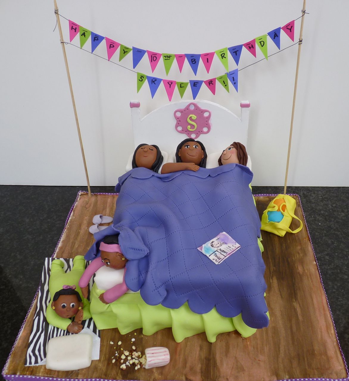 Enchanted Icing The Slumber Party, or Where's the Cake?