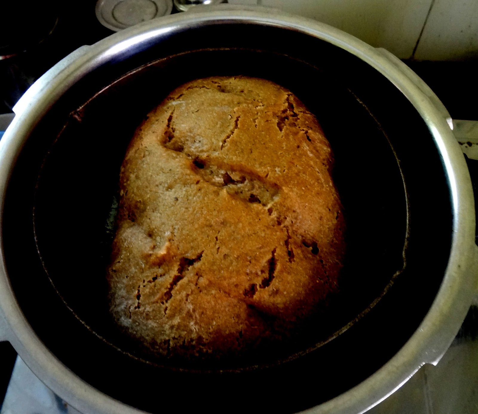 RUSTIC BREAD ( PRESSURE COOKER METHOD )