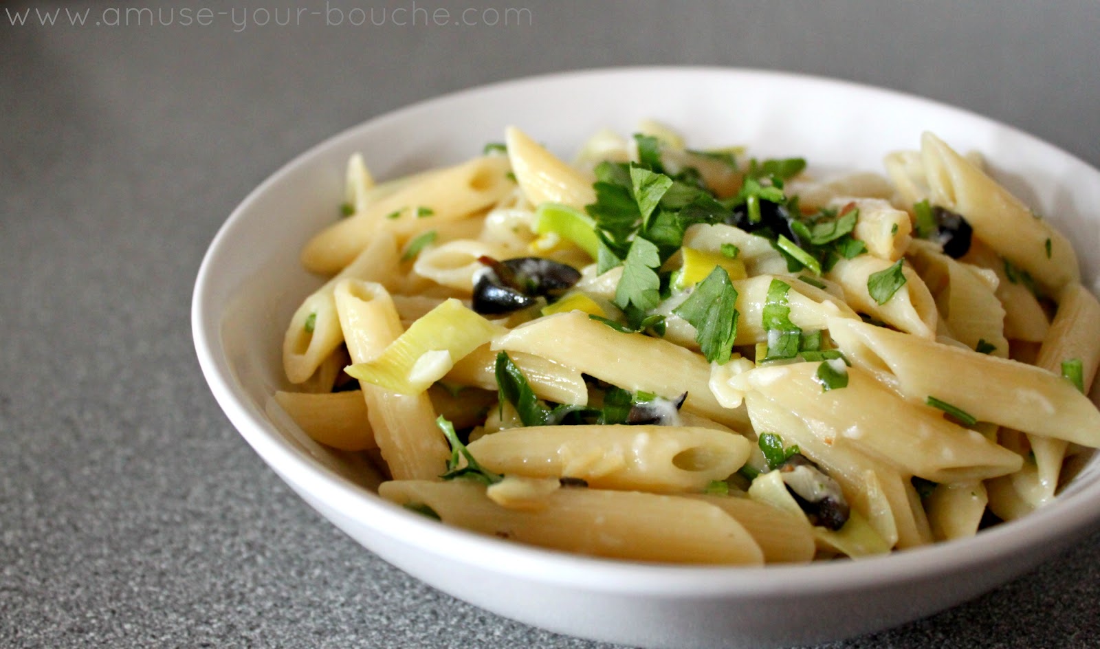 Vegetarian pasta carbonara with black olives and leek Amuse Your Bouche