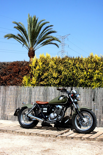 Bobber Suzuki Marauder 125 "Pocket Bobber"