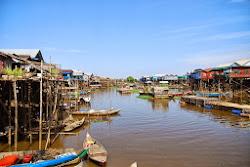 Kompong Pluk (Floating village)