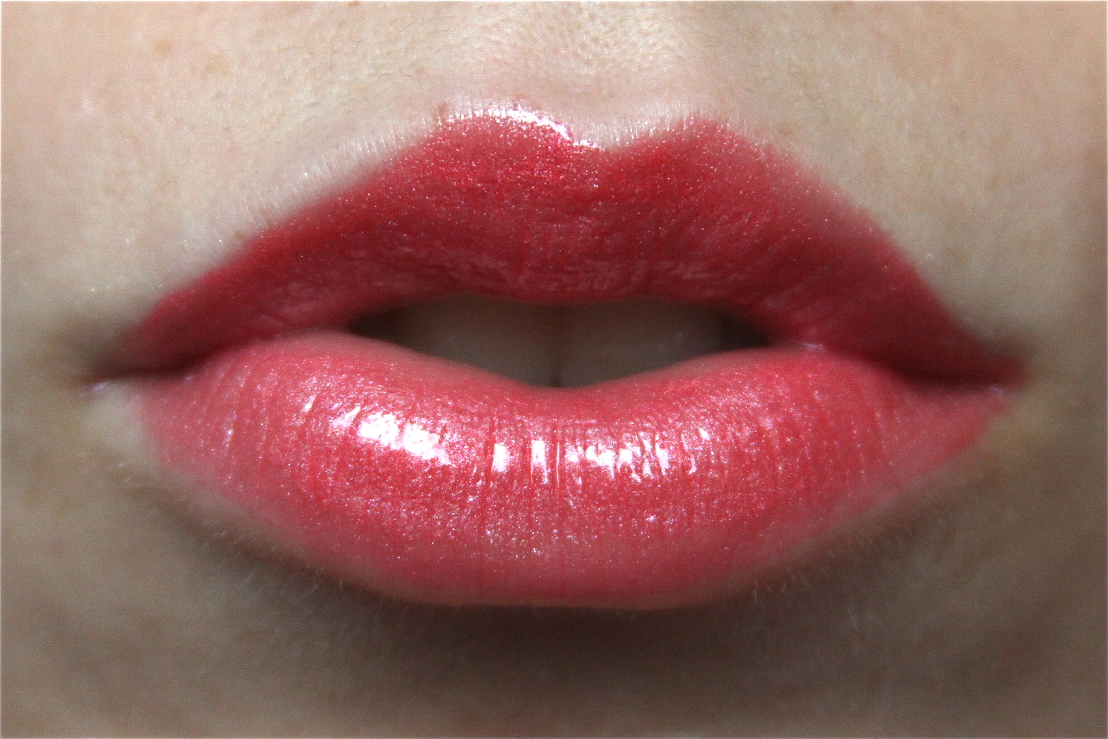 Glitter Kitty NYX Mega Shine Lip Gloss in Pink Rose