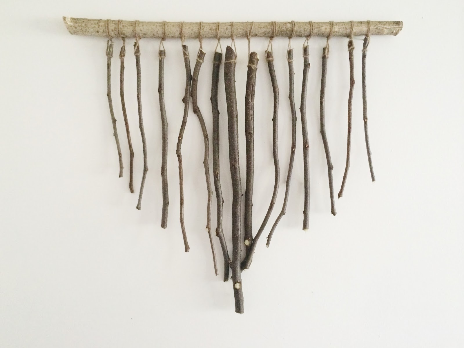 Avery Street Design Blog diy branch wall hanging