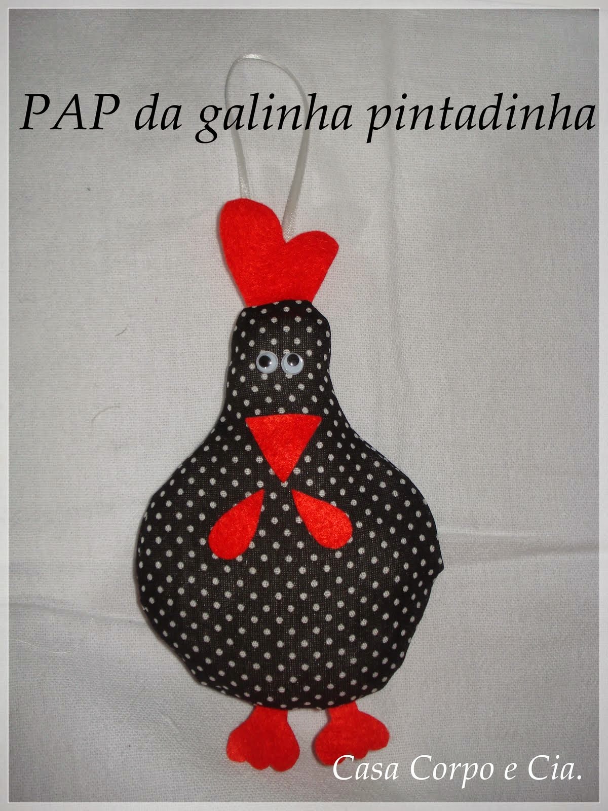 Dicas de Artesanatos Passo a passo galinha pintadinha de tecido Dicas de Artesanatos Passo a passo galinha pintadinha de tecido