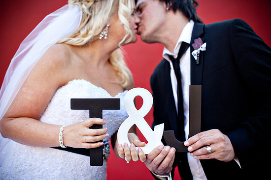 You can read more about this rockin' wedding over at Wedding Ideas Australia