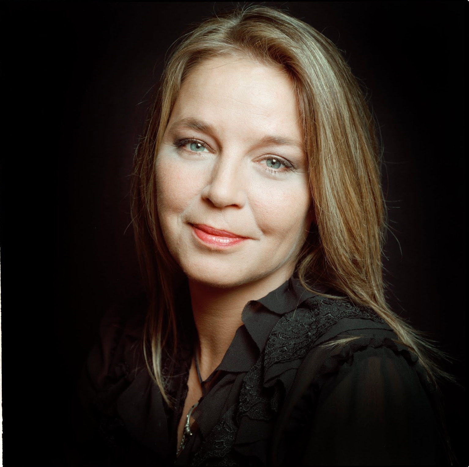 Esther Verhoef