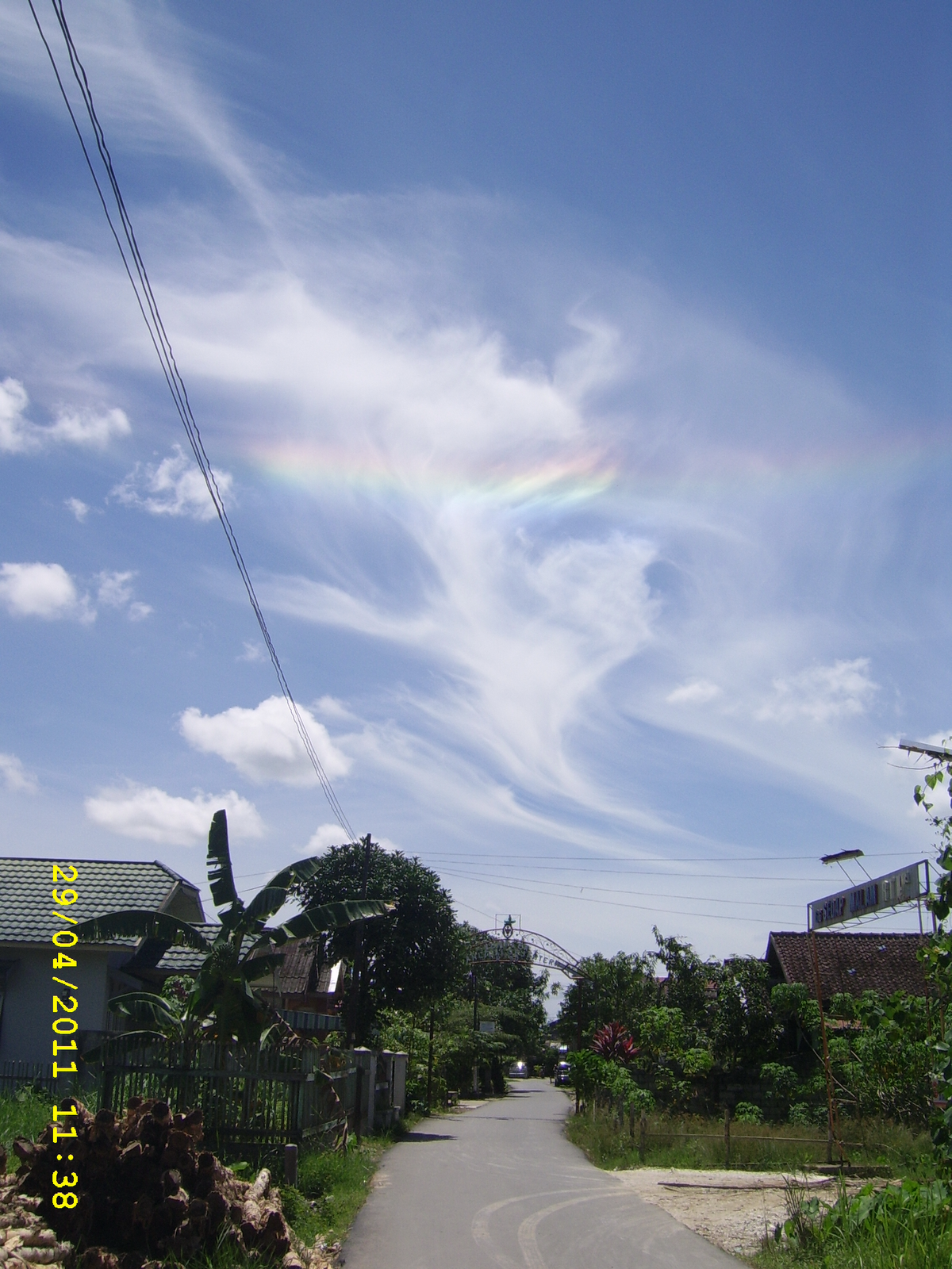 fenomena pelangi api atau rainbow dunia 24 jam fenomena pelangi api atau rainbow dunia 24 jam