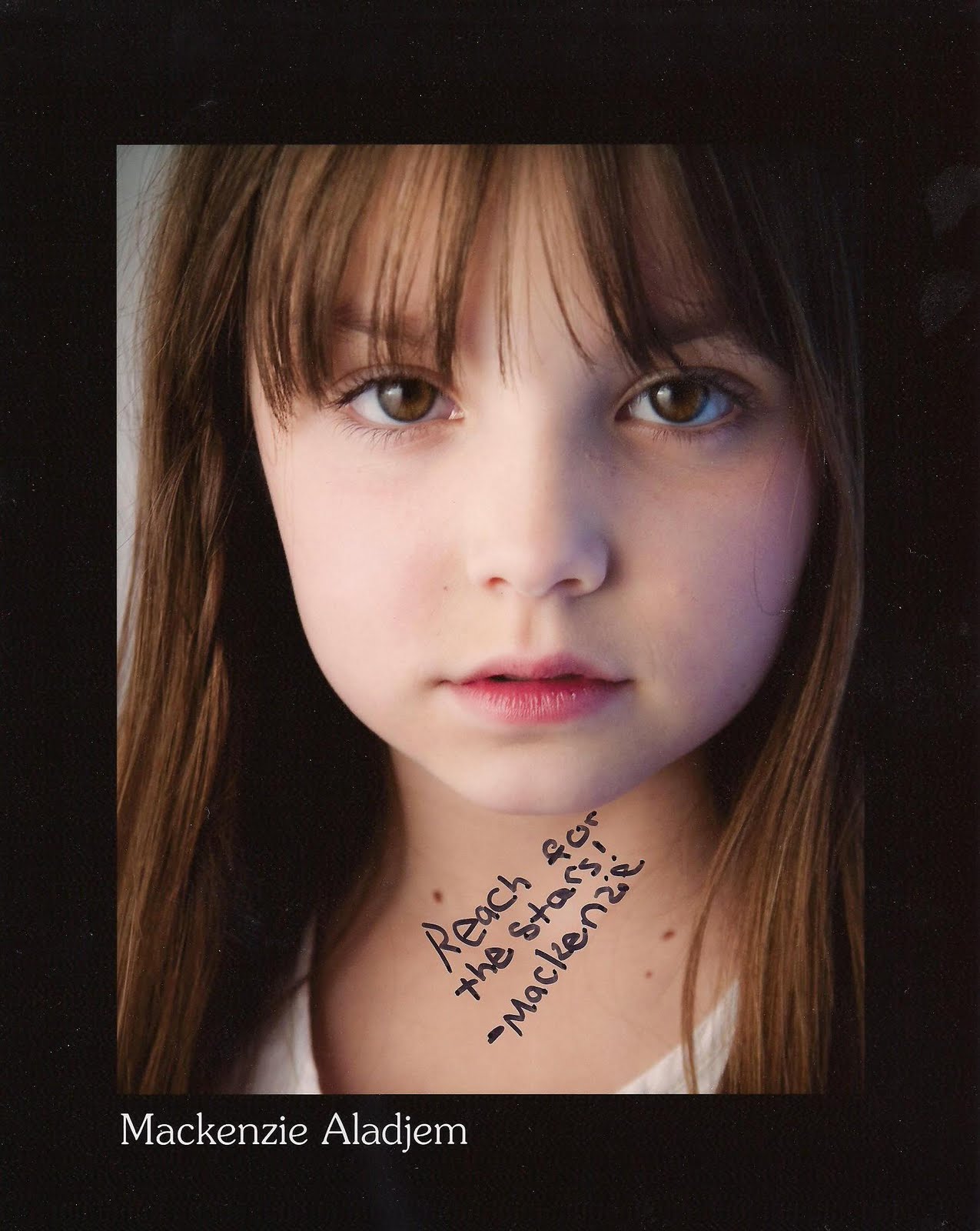 http://4.bp.blogspot.com/-ZwpinzynNH0/TZ-prjUog7I/AAAAAAAAGJw/ugmaAByOBgE/s1600/Mackenzie%25252BAladjem%25252BAutograph.jpg