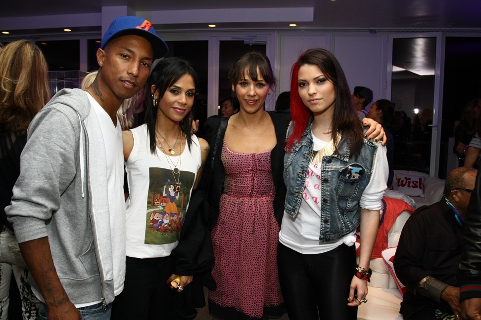 Pharell%2BWilliams%25252C%2BKidada%2BJones%25252C%2BRashida%2BJones%25252C%2BMaxine%2BAshley%25255B75%25255D.JPG