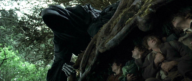a review of the film the fellowship of the ring Peter jackson's film trilogy 'lord of the rings introduced j r r tolkien's classic fantasy novel to a whole new generation of fans. a review of the film the fellowship of the ring Peter jackson's film trilogy 'lord of the rings introduced j r r tolkien's classic fantasy novel to a whole new generation of fans.
