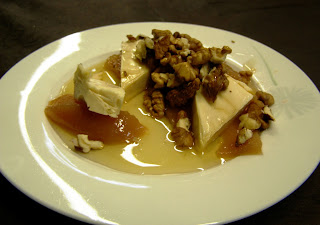 Dulce De Membrillo Con Quesitos Y Nueces
