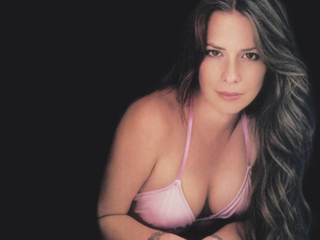 Holly marie combs hot pics