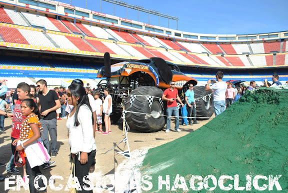 Monster jam Madrid-España 2011 Vicente Calderón - Monster Truck