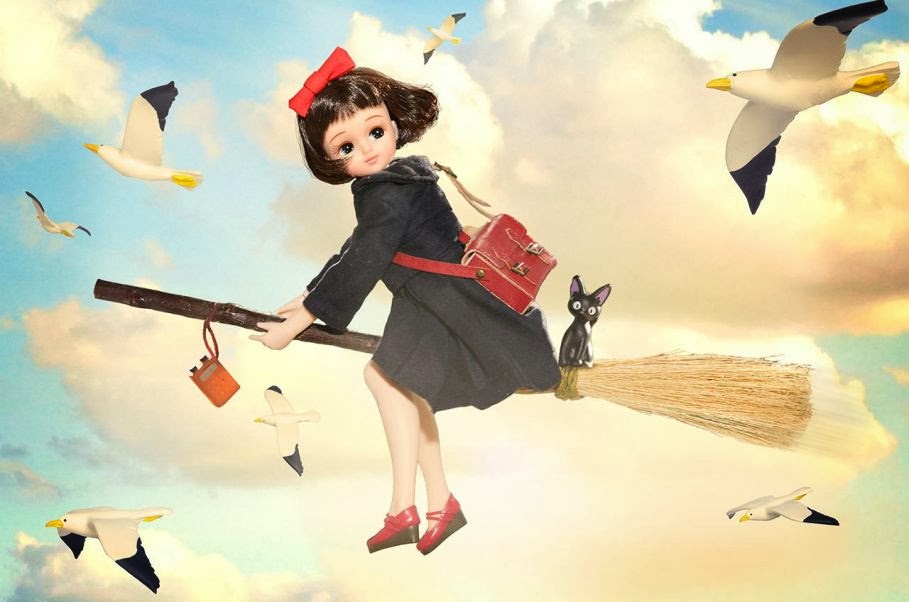 Awesome Photos of Adventurous Dolls