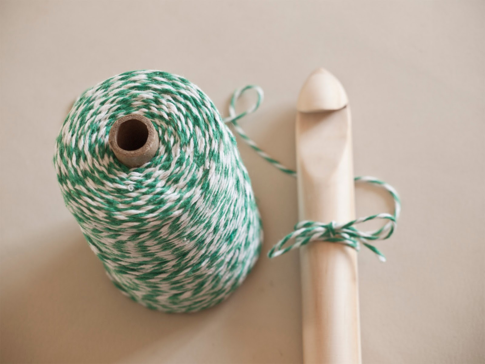 PUNTOBOBO Agujas de madera artesanales para tejer: mayo 2012