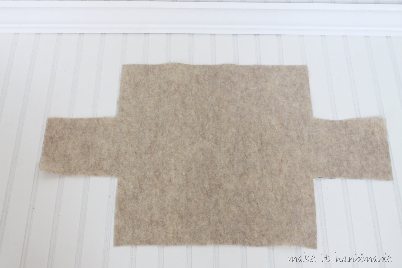 Make It Handmade Felt Baskets (In Any Size!) Tutorial