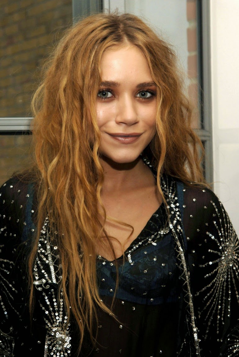 2019 year - Mary-Kate Olsen born June 13, 1986 (age 32) 2019 year
