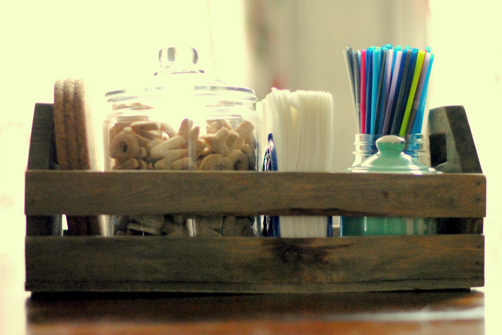 A useful dining room centerpiece