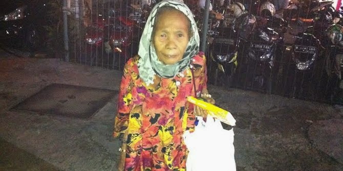 Nenek Marni Nenek Marni