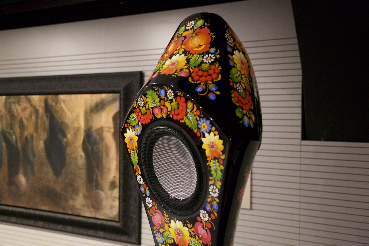 Mono and Stereo HighEnd Audio Magazine Volya Audio Bouquet speakers