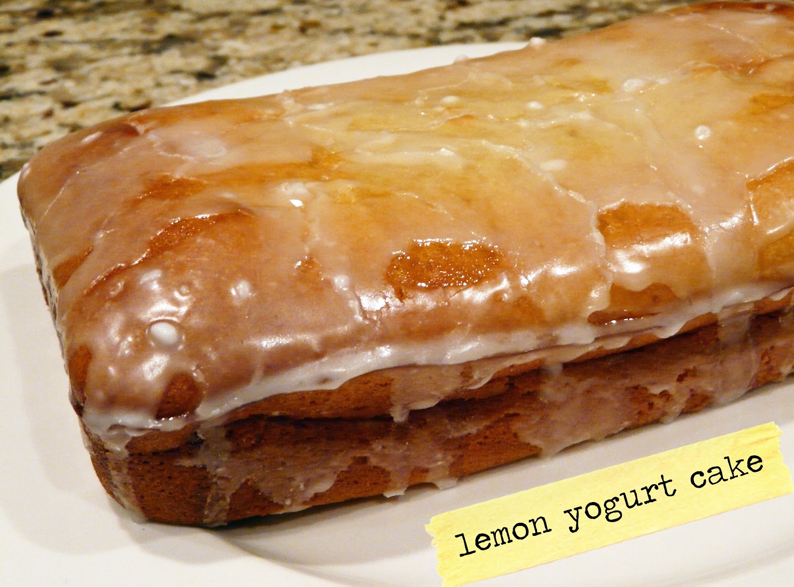 [Read This / Eat That] Bringing Up Bebe & Yogurt Cake