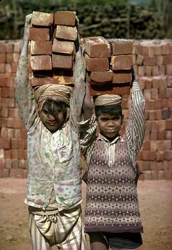 Causes of child labour in pakistan slideshare picture