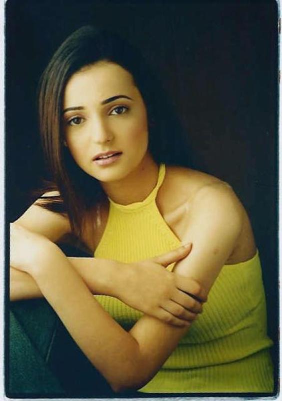 Sanaya Irani Pics