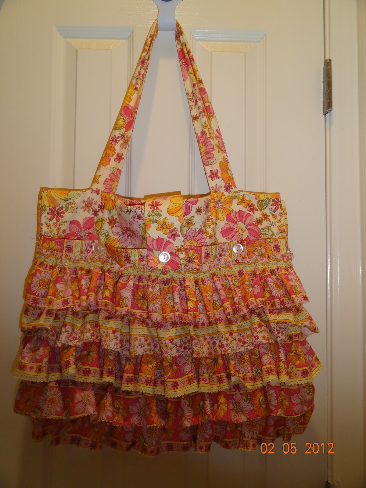 Sew Fabulously Pink! Temple (garment) Bag Tutorial