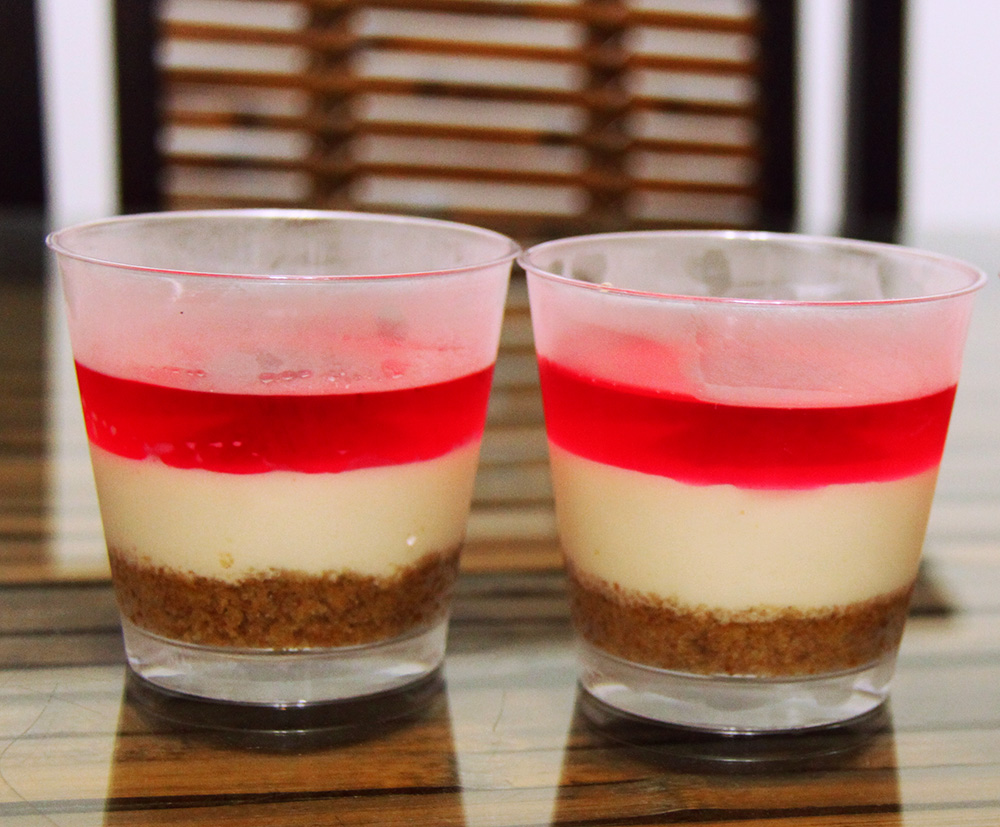 Culinary Strawberry Jelly Hearts Cheesecake Culinary Strawberry Jelly Hearts Cheesecake