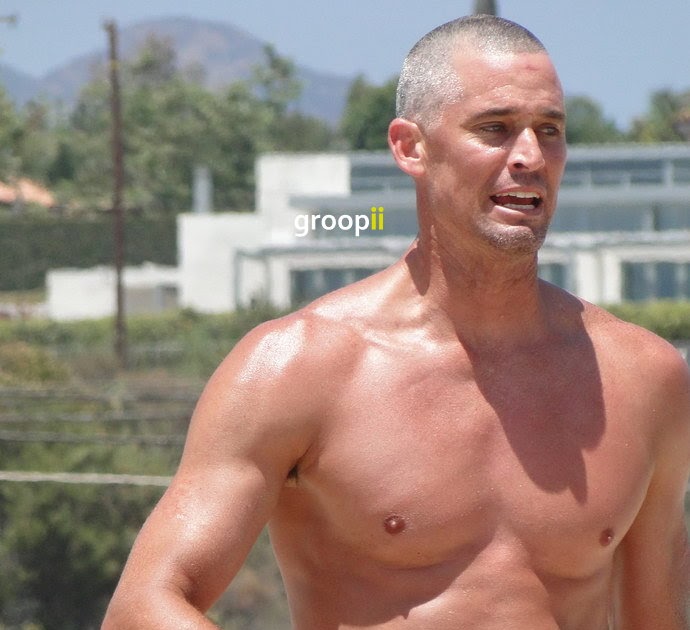 Scott Lane Shirtless at the NVL Malibu 2011 Shirtless Men at groopii