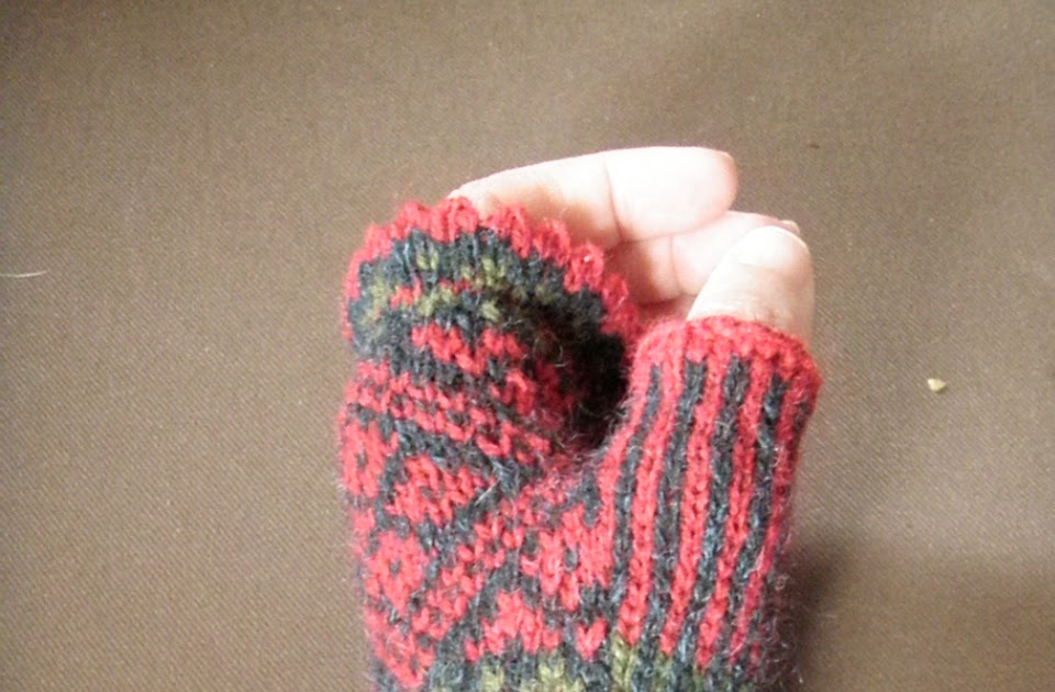 QUILTING. KNITTING. SPINNING. WEAVING.: Fair Isle fingerless mittens - a guide