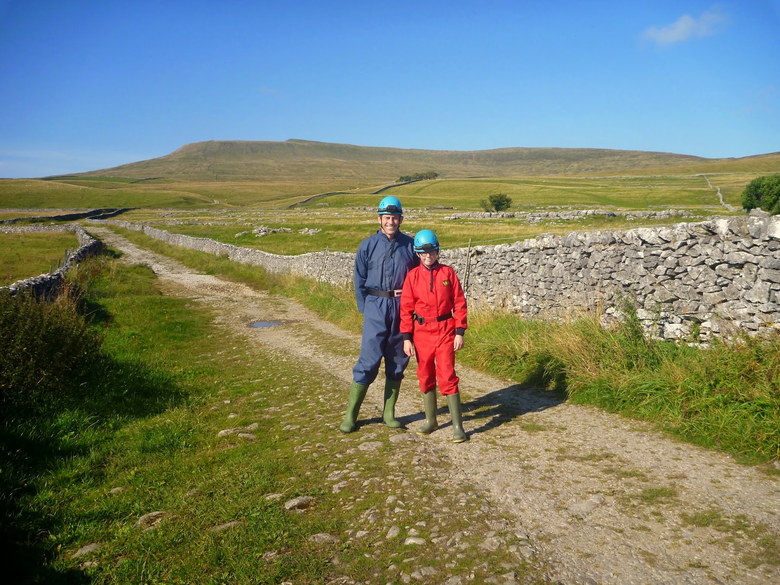 Outdoor Courses for Scrambling, Climbing, Kayaking & Mountain