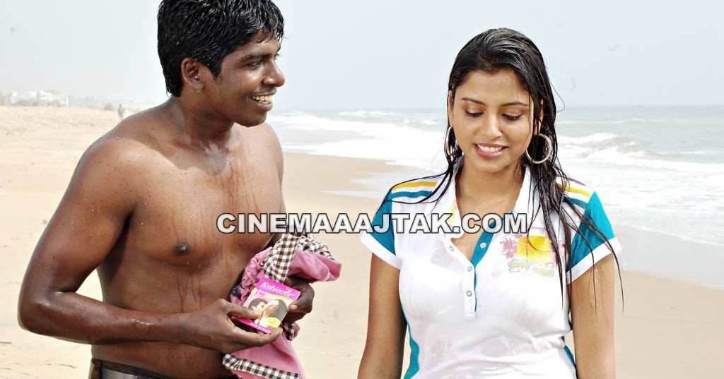 Hot Bollywood Actress Idhayam Thiraiarangam Movie
