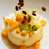 Irresistible flan de mango