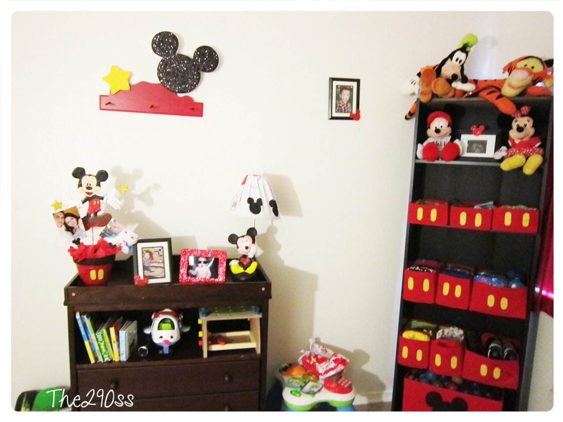 Mickey Mouse Bedroom Decor Inspirational Interior Style Concepts