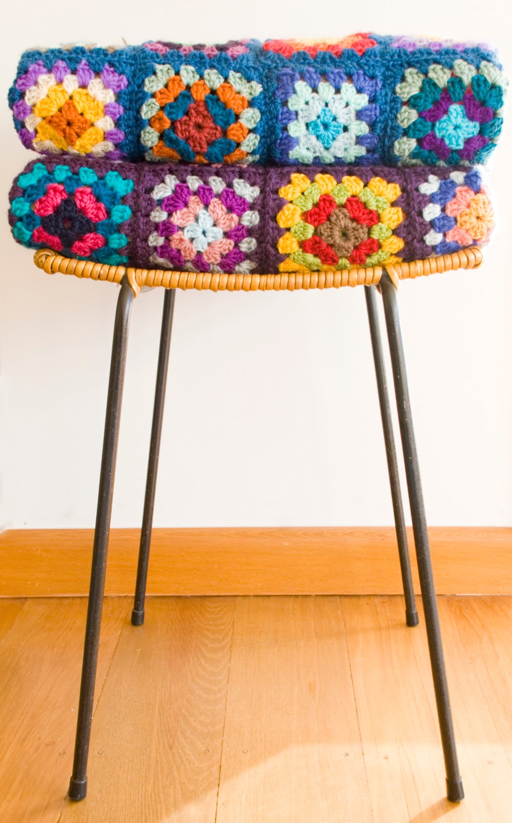 sunshine of my loves Thomas and Aston's peggy square blankets