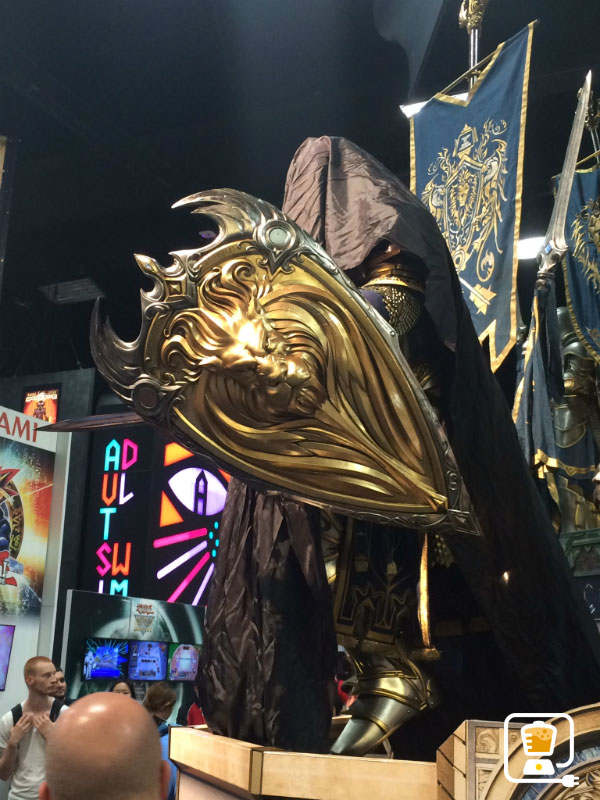 Щит с эмблемой Альянса. Щит с эмблемой Альянса.