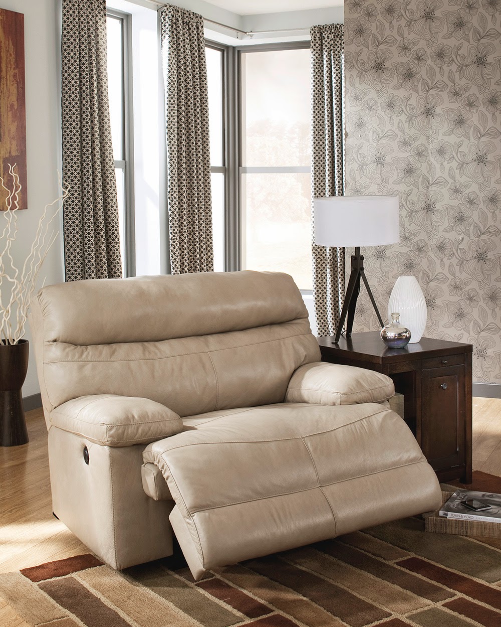 City Liquidators Our Recliners Something for Everyone