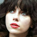 Sob a Pele (Under the Skin, 2014). Scarlett Johansson, uma alienígena sedutora e voraz. Teaser trailer 2 legendado.