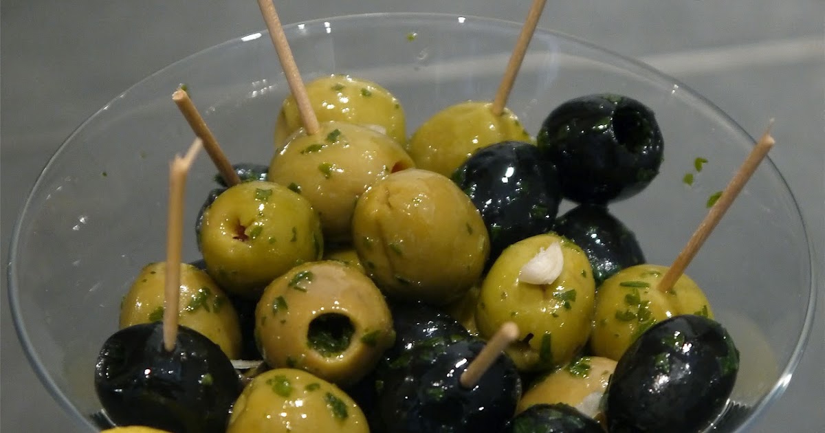 SunshineDays Vodka Olives