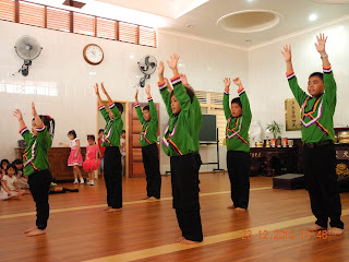 http://4.bp.blogspot.com/-_KAzAOvC1T0/UNlBAMeD9II/AAAAAAAAAa4/K8mzSSvJLdo/s1600/DSCN0622.JPG