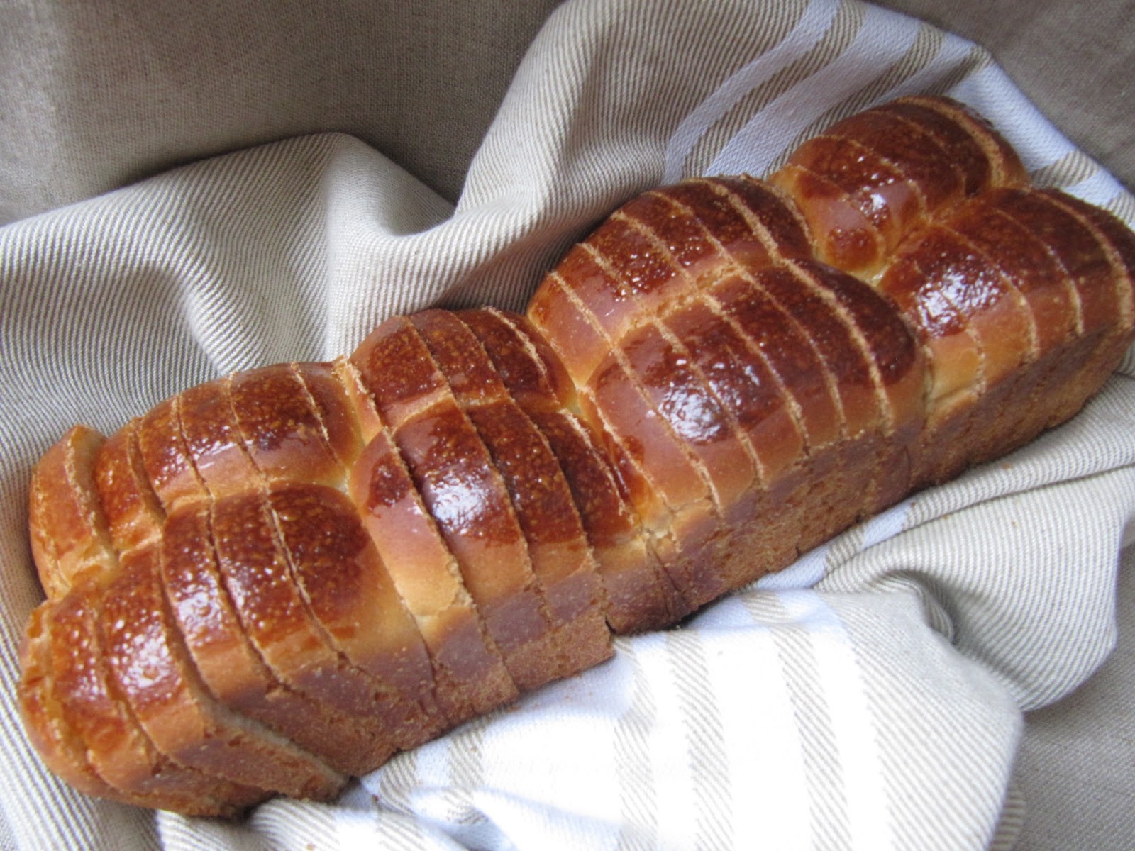 La cuisine d'ici et d'ISCA Pain anglais