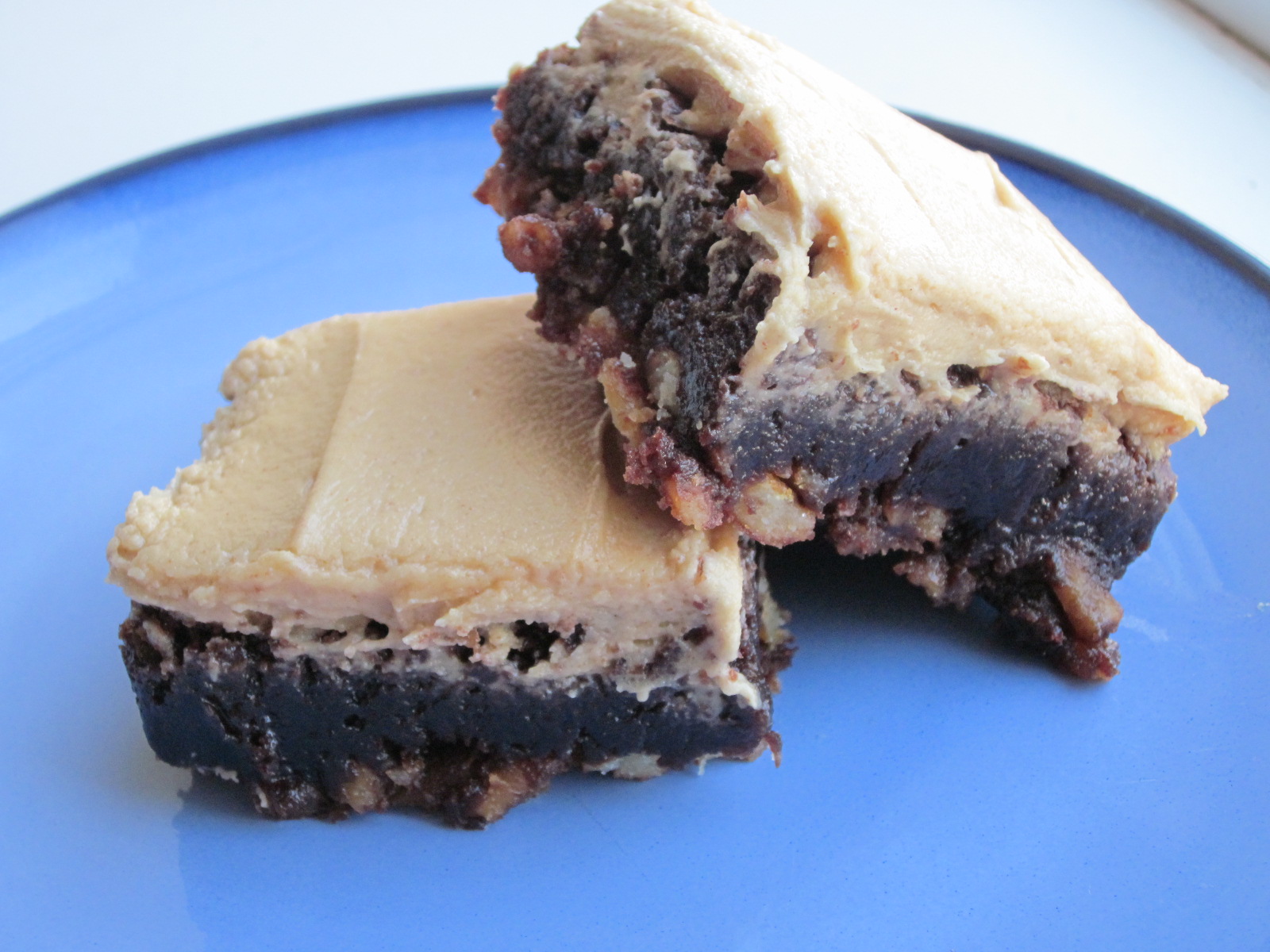 Sweet Luvin' In The Kitchen Peanut Butter Pretzel Brownies