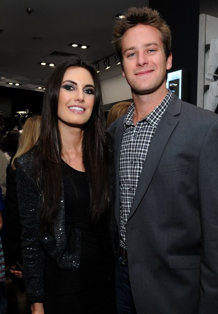 Miley Cyrus Hot: Armie Hammer Wife With His Elizabeth Chambers Images 2013