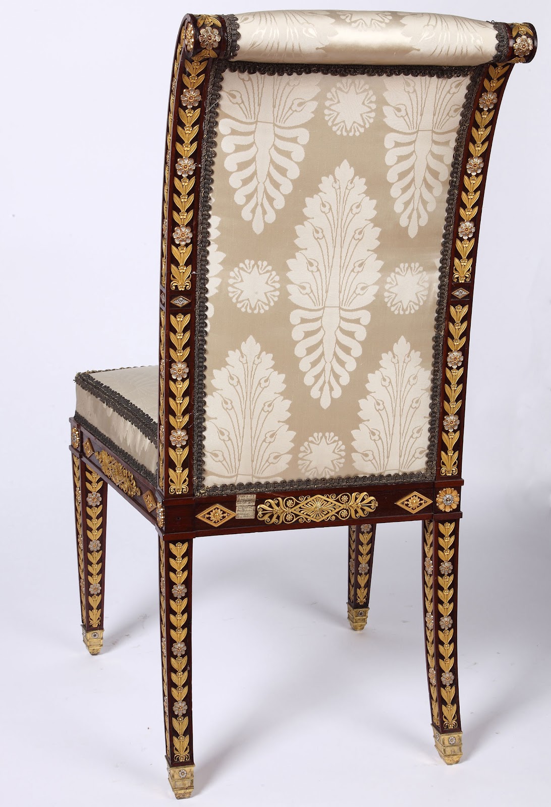 HISTORIA DEL MUEBLE historia del mueble: