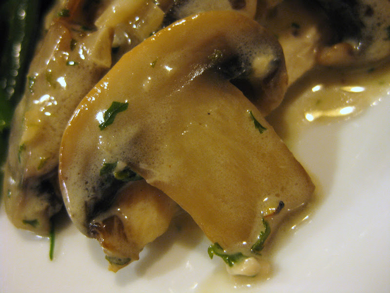 Chow Bella Julia Child's Chicken Supremes with Mushrooms and Cream and Green Beans