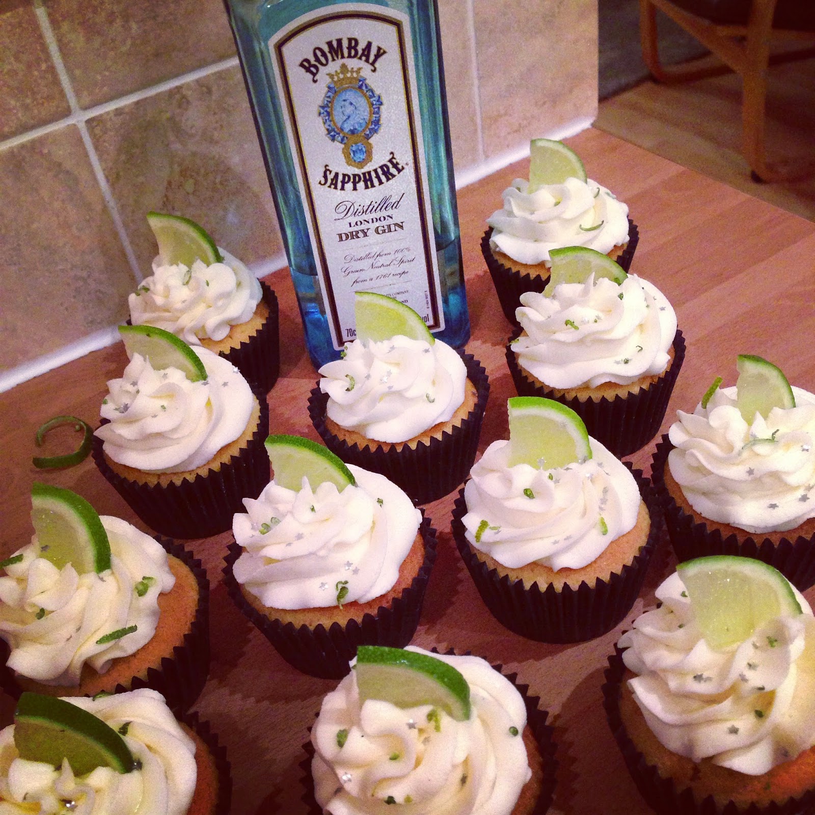 Sugar Rushed Gin and Tonic Cupcakes and a Cake recipe