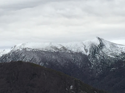 Ancares, Three Bishops Peak by E. V. Pita (2015) http://evpita.blogspot.com/2016/01/ancares-three-bishops-peak-los-ancares.html Los Ancares, pico 3 obispos por E. V. Pita (2015) Os Ancares, cumio dos Tres Bispos http://evpita.blogspot.com/2016/01/ancares-three-bishops-peak-los-ancares.html Ancares, Three Bishops Peak by E. V. Pita (2015) http://evpita.blogspot.com/2016/01/ancares-three-bishops-peak-los-ancares.html Los Ancares, pico 3 obispos por E. V. Pita (2015) Os Ancares, cumio dos Tres Bispos http://evpita.blogspot.com/2016/01/ancares-three-bishops-peak-los-ancares.html